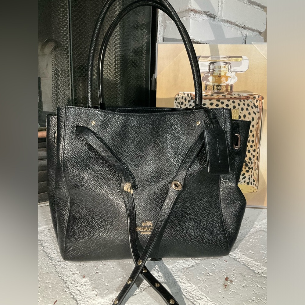 Coach Shoulderbag - Picture 2 of 16